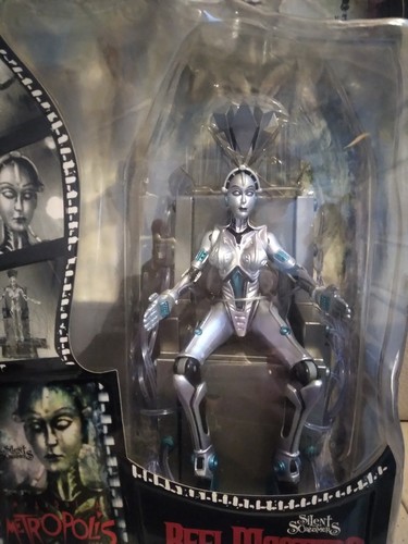 Mezco silent screamers maria - silent,